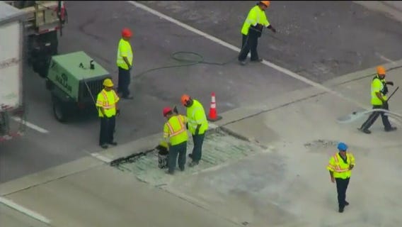 Huge pothole on Chicago area highway damages more than a dozen cars