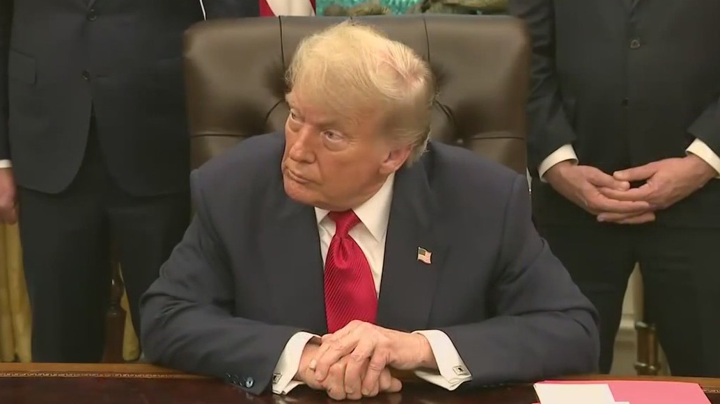 White House pauses some weapon shipments to Ukraine