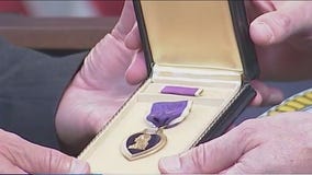 Illinois Treasurer returns lost Purple Heart