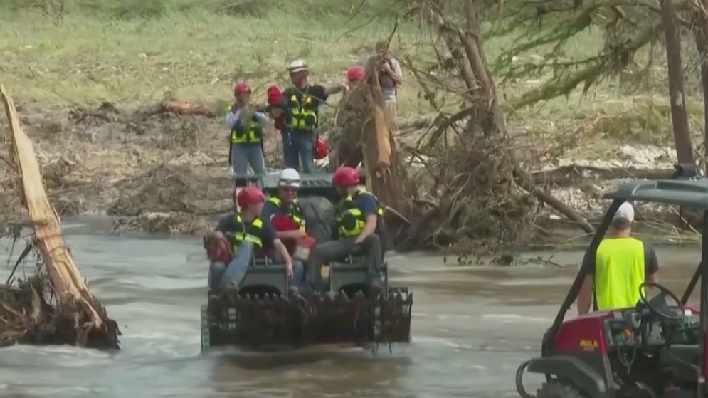 Texas flooding: Death toll surpasses 100, with more than 160 still missing