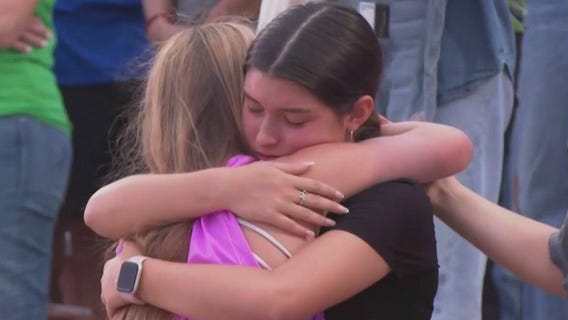 Texans mourn as search efforts continue following devastating flooding