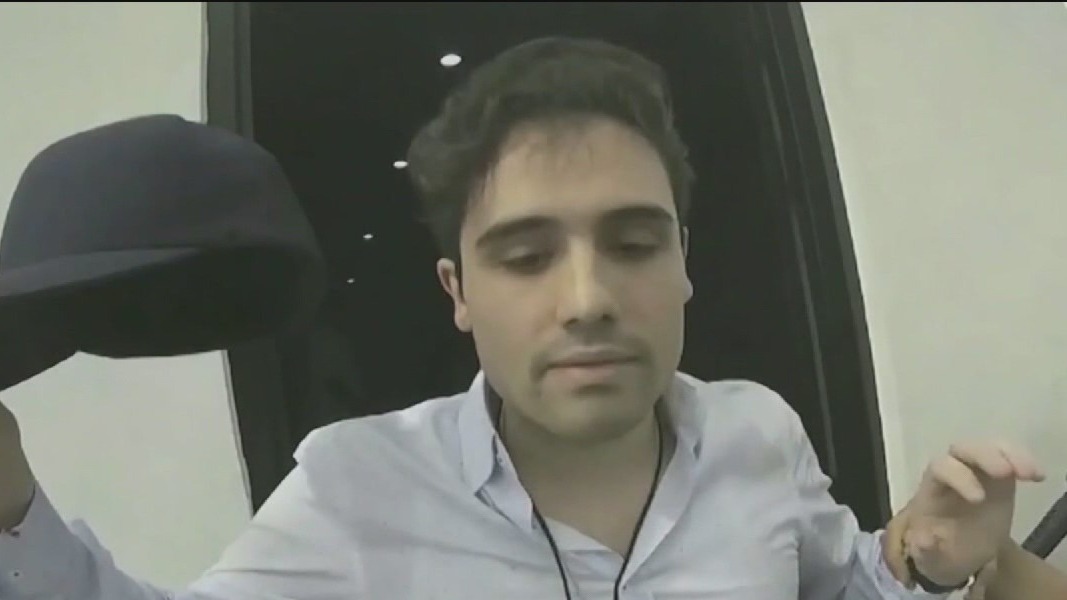 El Chapo's son pleads guilty to drug trafficking charges in Chicago