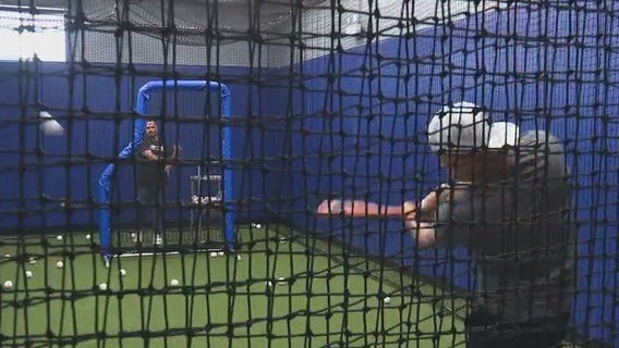 Ex-Cub Jason Heyward holds home run derby for kids learning the game