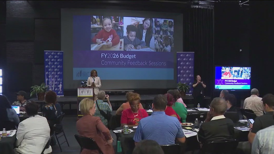 First CPS budget feedback session held amid layoffs | FOX 32 Chicago