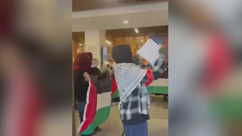 Protest, bomb threat at Barnard College