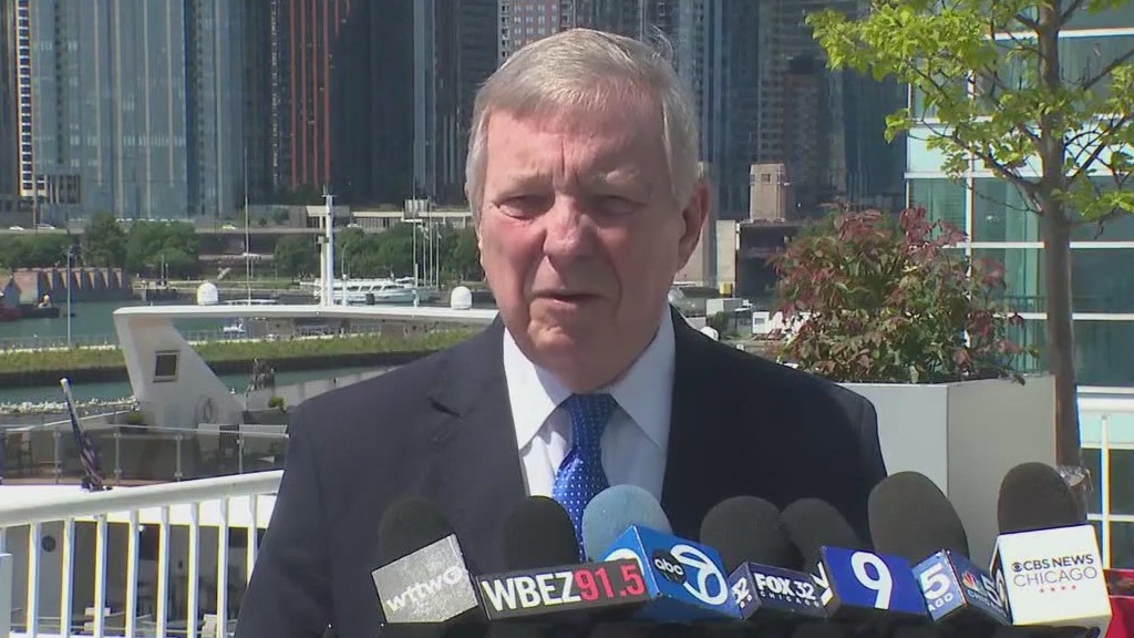 Chicago public media brace for major cuts after spending bill