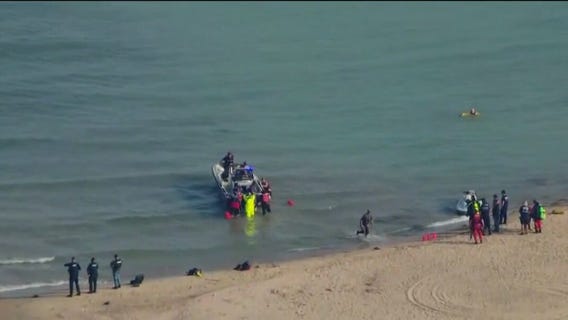Crews searching Lake Michigan for missing 14-year-old near Zion