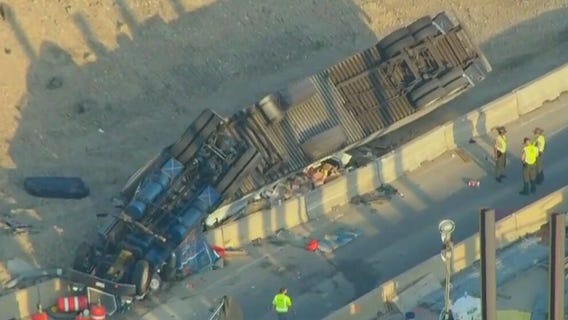 Driver dies in rollover crash on I-294 exit ramp to I-290