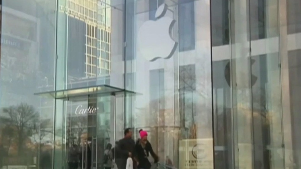 Apple's legal win, Uber adds new feature & Microsoft server breach | Business News