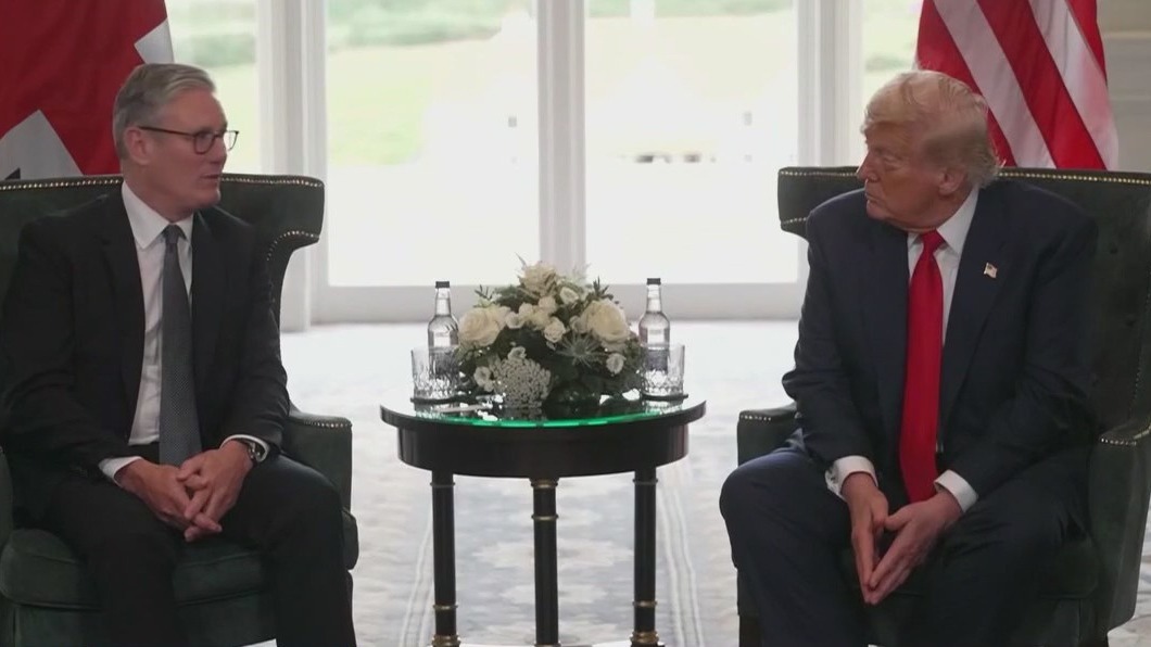 Trump talks trade deals and Gaza crisis in meeting with UK prime minister