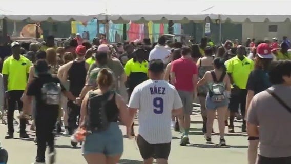 Fans flock to Grant Park for first day of Lollapalooza