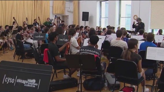 Youth orchestra takes Lollapalooza's main stage