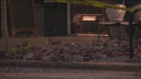 Building partially collapses in Aurora