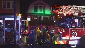 Chicago firefighter hurt while battling West Side blaze