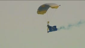 Chicago communities strengthen bonds with police, fire departments during National Night Out