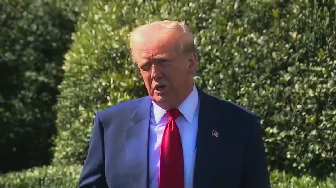 Trump dismisses recession concerns