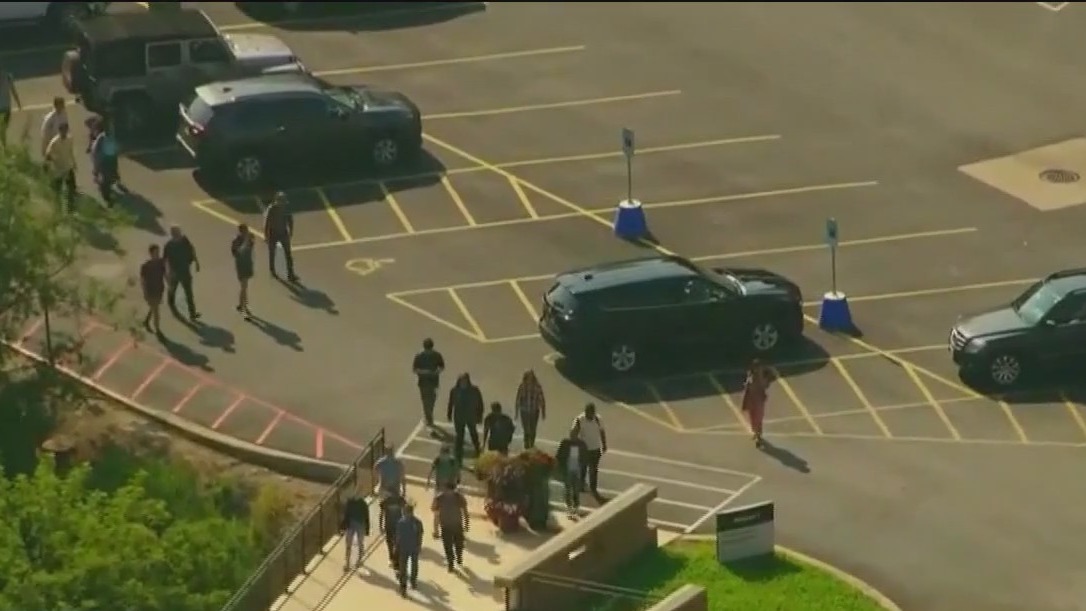 St. Charles hotel evacuated due to second bomb threat this week