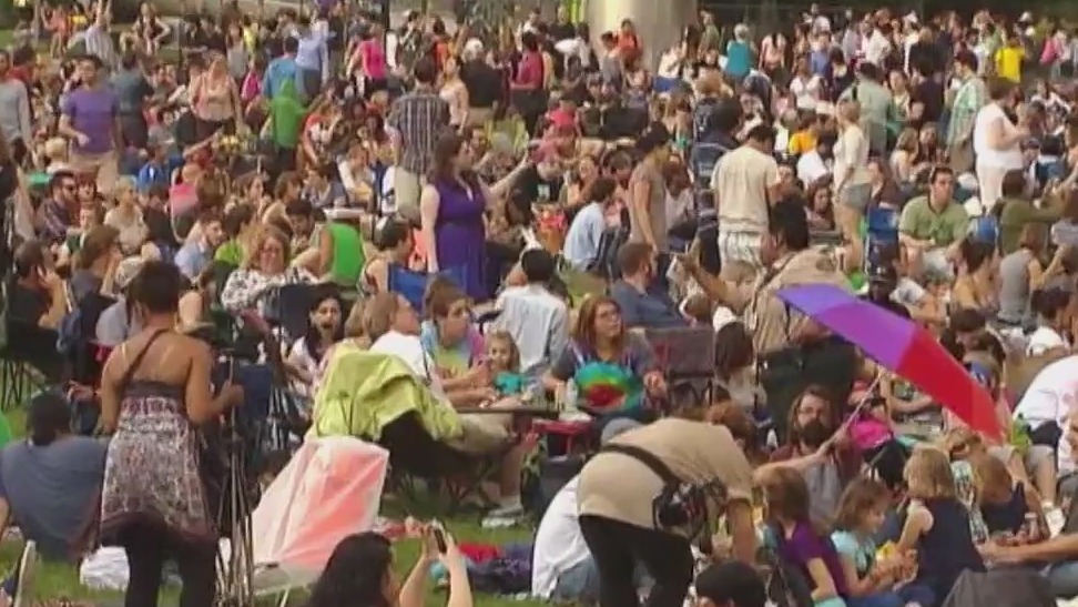Free Broadway in Chicago concert at Millennium Park