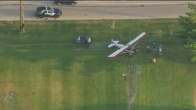 Small plane makes emergency landing in Joliet, police say