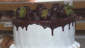 Tasting Chicago: Indulging in the city's famous Atomic Cake