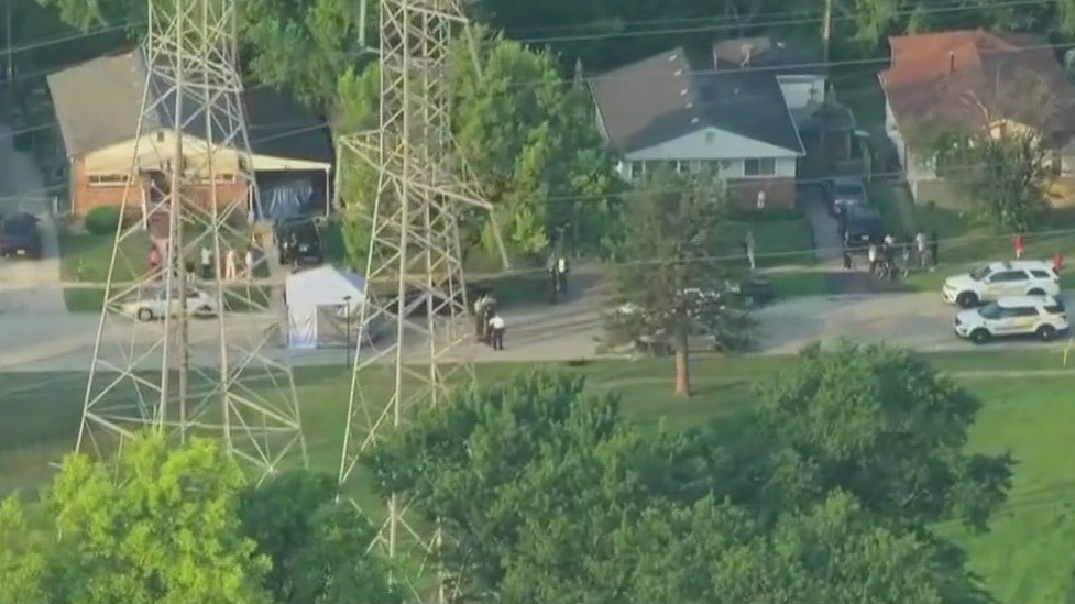 Heavy police presence reported in Robbins