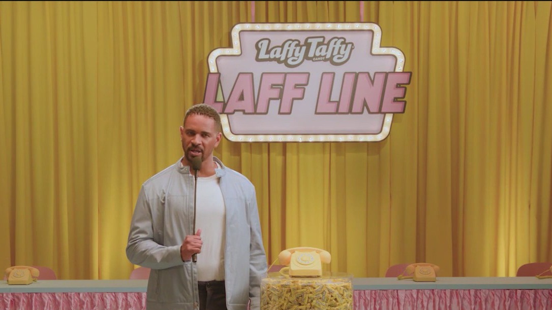 Get your original joke on a Laffy Taffy wrapper