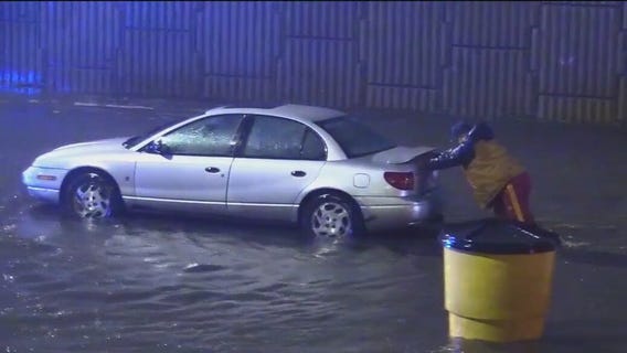 Major flooding devastates Chicago's Southwest Side, alders urge action