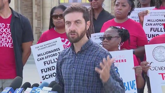 Chicago Teachers Union rallies against governor over school funding shortfall