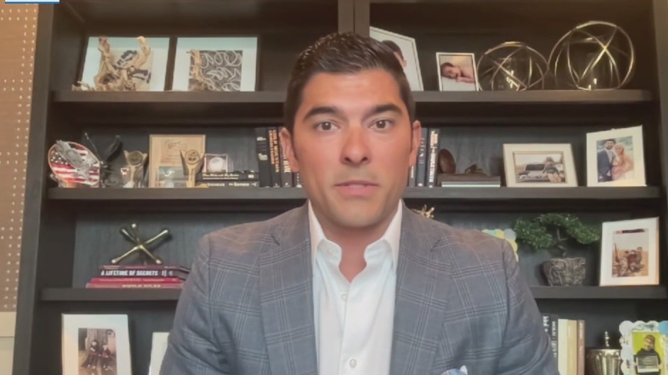 Family of toddler killed in suburban Portillo?s crash sues restaurant chain