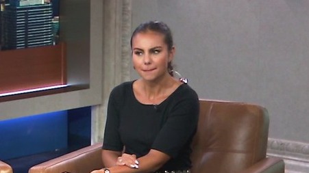 Gov. Pritzker responds to viral question: Is there a man inside the Bean?