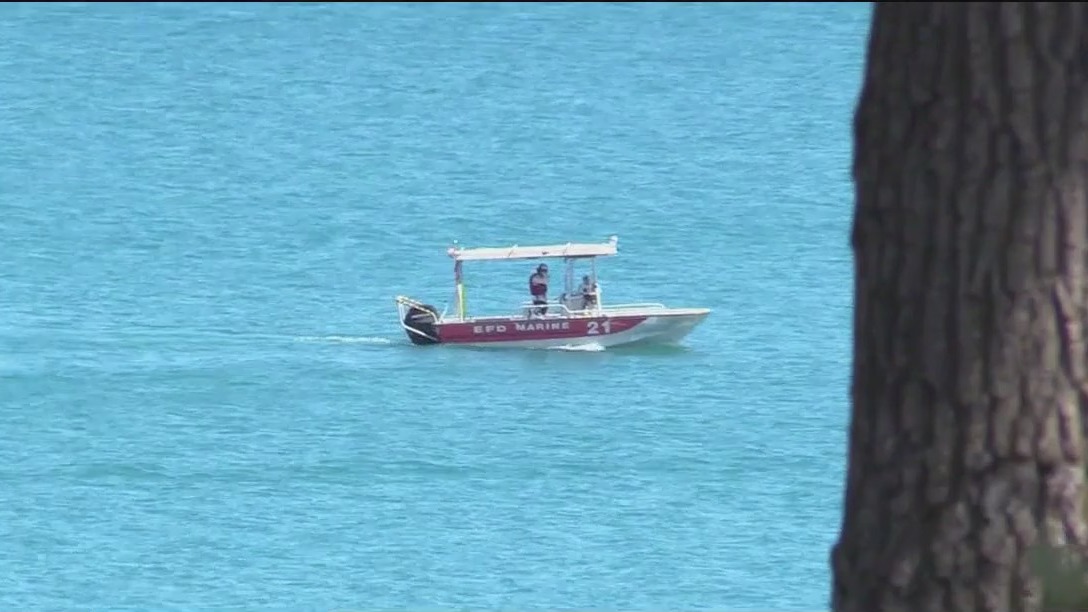 Search for missing swimmer in Highland Park