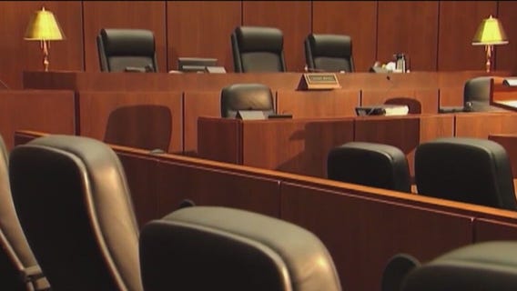 What Trump's cashless bail executive order means for Illinois