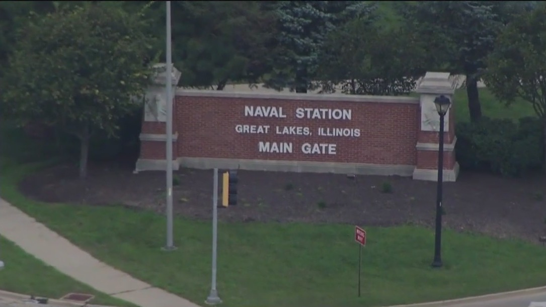 Chicago naval base considered for ICE operation