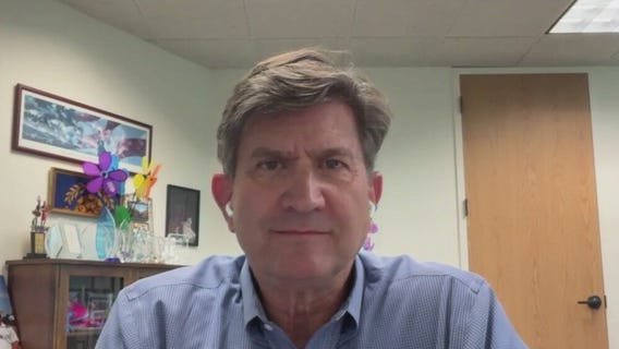 Illinois congressman urges caution as military base considered for immigration operations