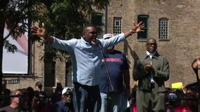 Johnson criticizes Trump during Labor Day protest: 'No troops in Chicago!'