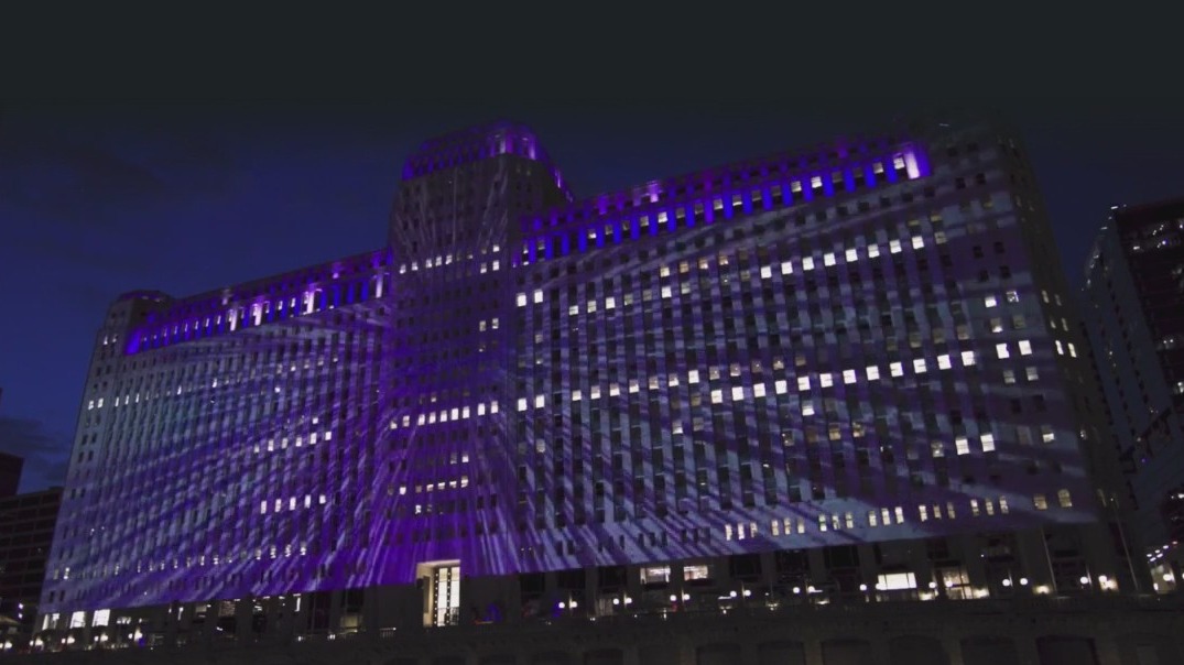 ART on THE MART: Chicagoland nonprofit celebrates 25 years of supporting artists