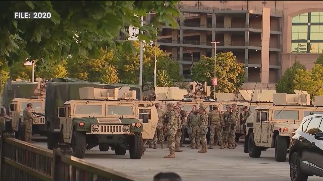 Pritzker meets with community violence intervention leaders