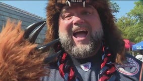 Chicago Bears fans tailgate hours before season opener vs. Minnesota Vikings