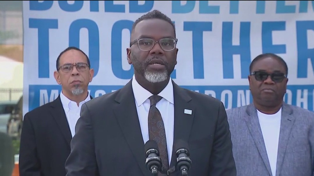 Chicago mayor unveils 'Thrive Englewood' development