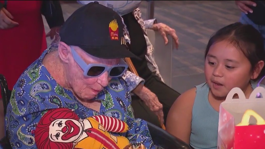 Chicago woman celebrates her 101st birthday at McDonald's