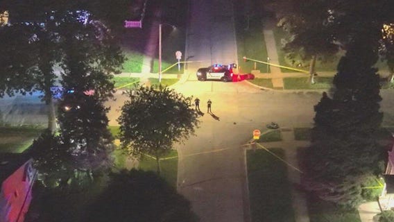 Teen dies after e-bike collides with pickup in Arlington Heights
