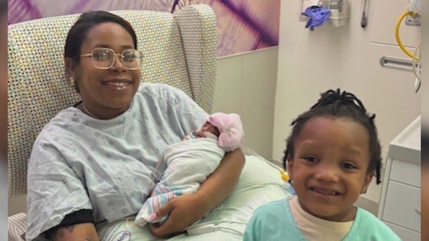 Family speaks out after Chicago mom, 2 kids recovered from Lake Michigan