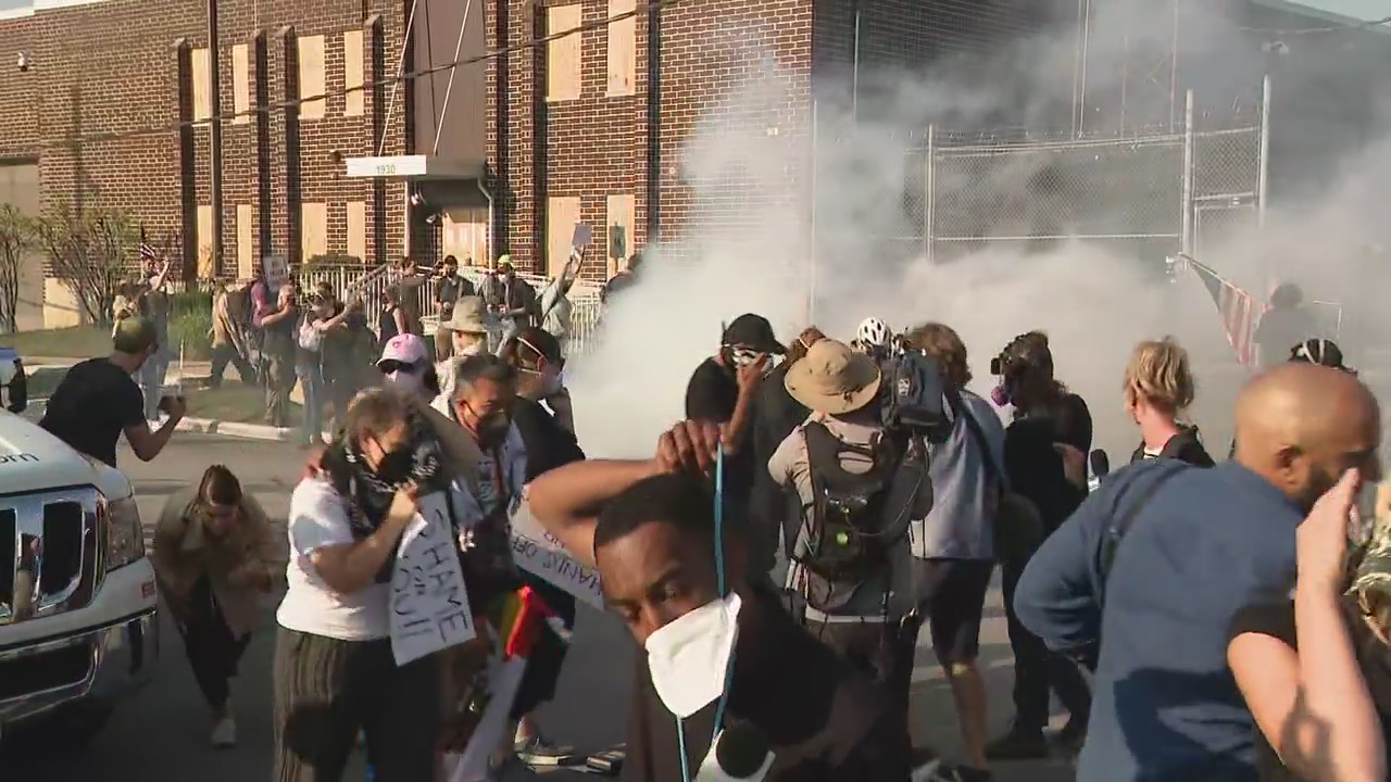 Pepper balls deployed to disperse ICE protesters in Broadview