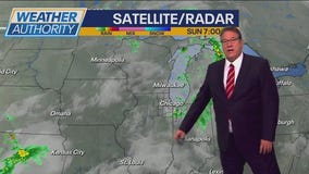 Chicago Weather: Rainy, cloudy conditions to continue to start the week