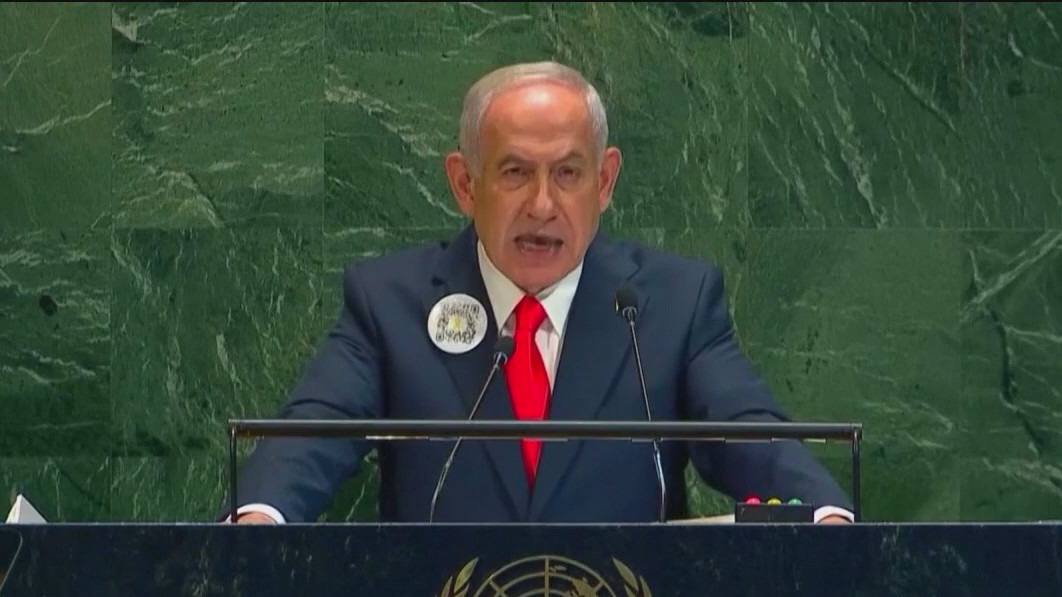 UN members walk out on Israeli PM Netanyahu as he blasts push for Palestinian state