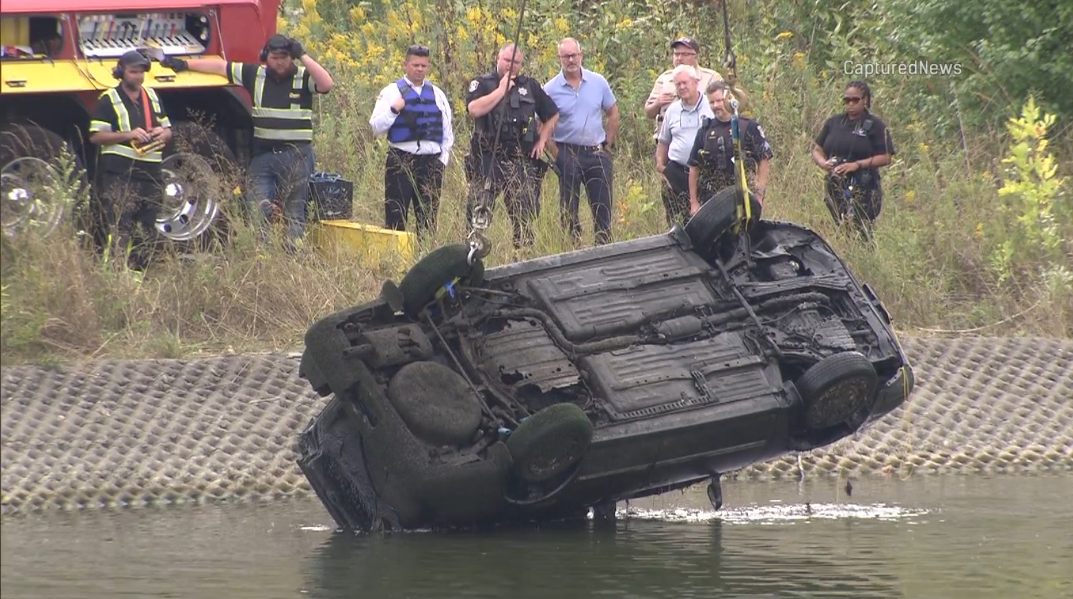 Naperville training exercise uncovers submerged car connected to 22-year-old cold case: police