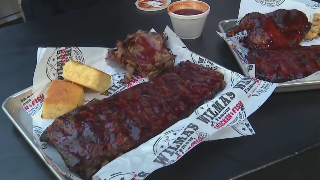 Wilma?s BBQ Tavern serves up food and football with Josh Bellamy
