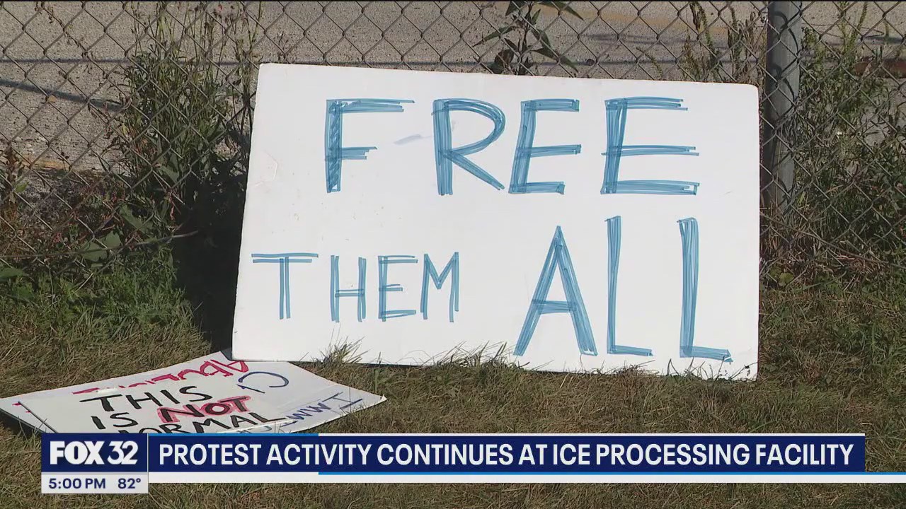 Protest activity continues at ICE processing facility in Broadview