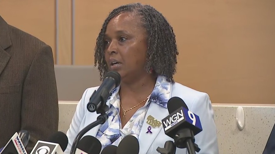 Broadview mayor demands ICE halt ?hostile actions,? remove fence at processing center