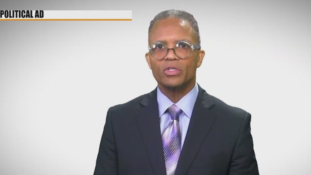 Jesse Jackson Jr. announces run for old Illinois seat